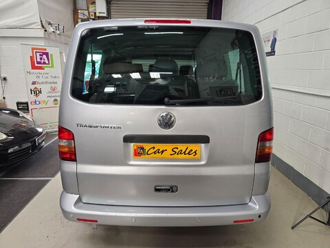 Volkswagen Transporter Shuttle T30 SHUTTLE SE SWB TDI 7
