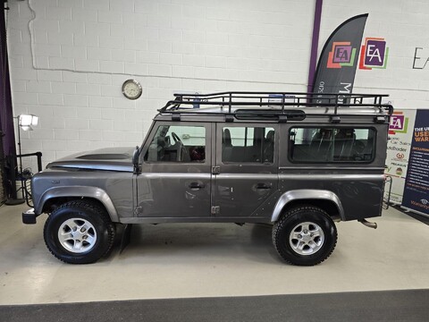 Land Rover Defender 110 XS STATION WAGON 6
