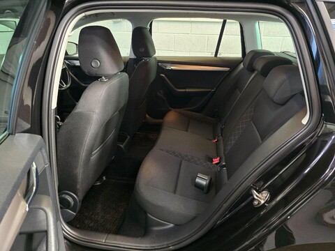 Skoda Octavia 1.6 TDI S Euro 6 (s/s) 5dr 32