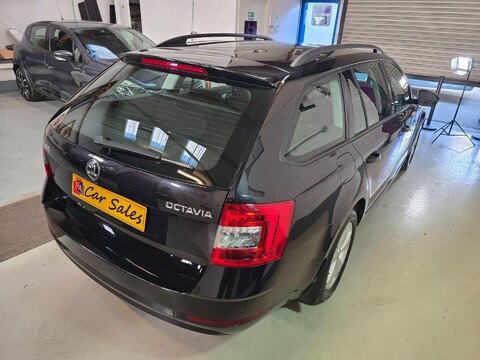 Skoda Octavia 1.6 TDI S Euro 6 (s/s) 5dr 11