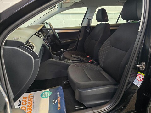 Skoda Octavia 1.6 TDI S Euro 6 (s/s) 5dr 30
