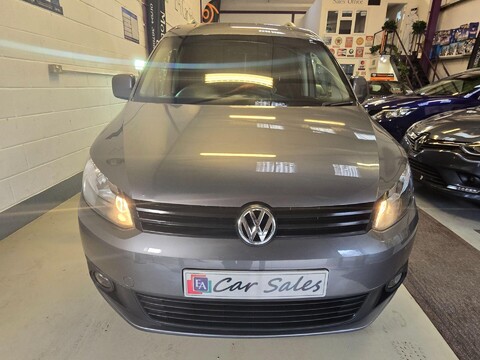 Volkswagen Caddy C20 TDI HIGHLINE 13