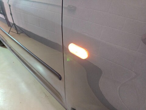 Volkswagen Caddy C20 TDI HIGHLINE 33