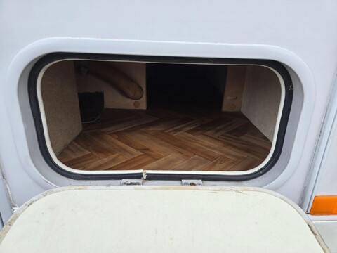 Autocruise Starspirit Motor Home 14