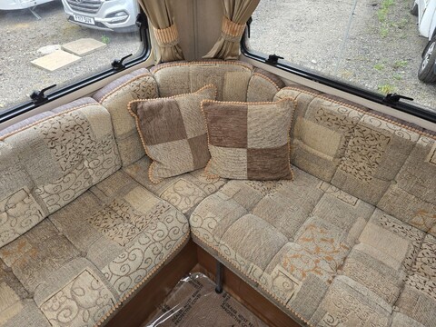 Autocruise Starspirit Motor Home 35