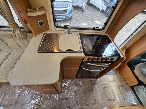 Autocruise Starspirit Motor Home 41