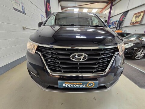 Hyundai I800 CRDI SE NAV 12