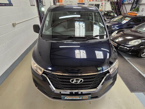 Hyundai I800 CRDI SE NAV 13