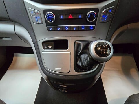 Hyundai I800 CRDI SE NAV 20