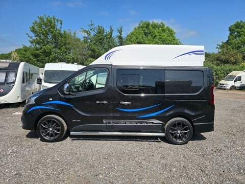 Renault Trafic Campervan 16