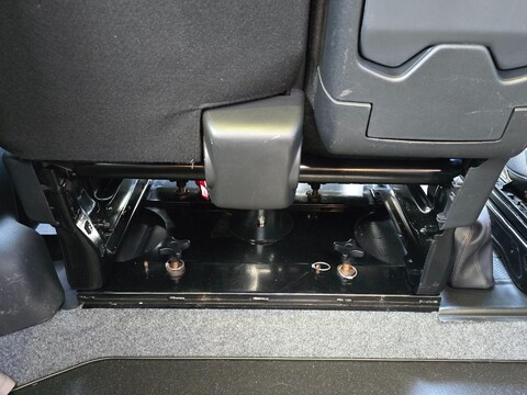 Renault Trafic Campervan 37