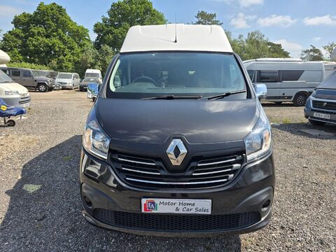 Renault Trafic Campervan 5