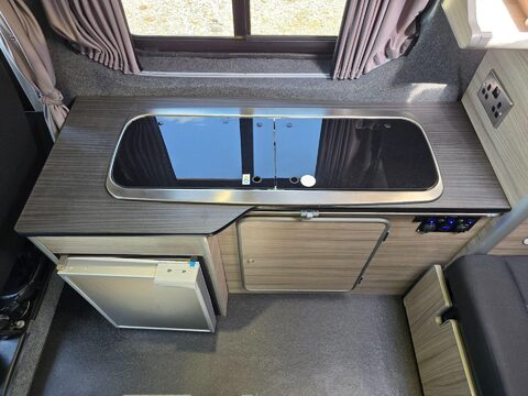 Renault Trafic Campervan 29