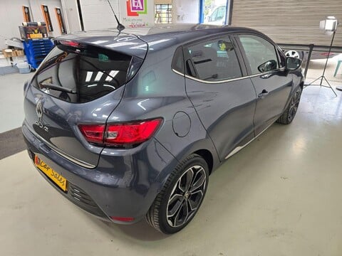 Renault Clio ICONIC TCE 12