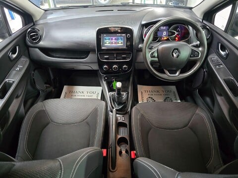 Renault Clio ICONIC TCE 18