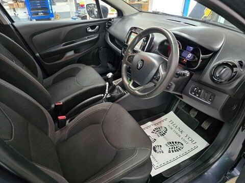Renault Clio ICONIC TCE 34