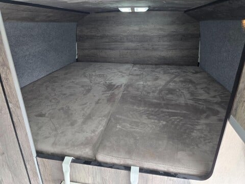 Mercedes-Benz Sprinter 3