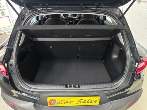 Kia Stonic 2 ISG 9