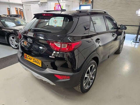 Kia Stonic 2 ISG 11