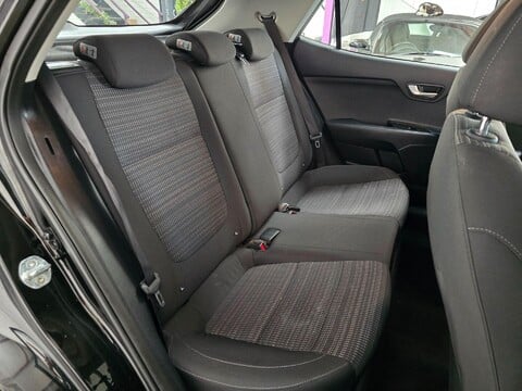Kia Stonic 2 ISG 14
