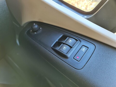 Auto-Trail Tracker EKS 30