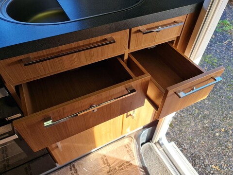 Auto-Trail Tracker EKS 50