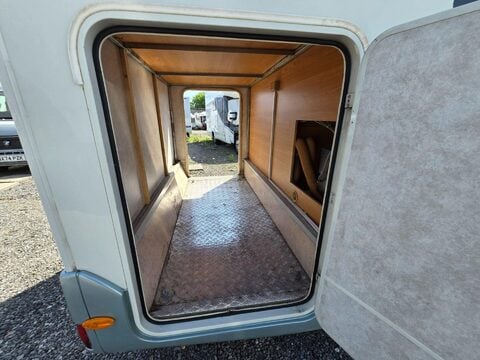Ahorn Camp TF696 Motor Home 14