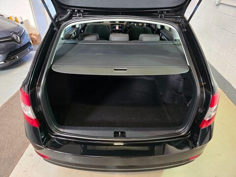 Skoda Octavia 1.6 TDI S Euro 6 (s/s) 5dr 9