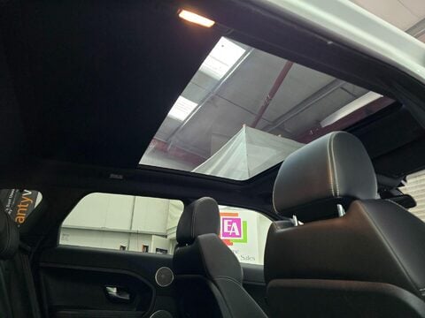 Land Rover Range Rover Evoque SD4 DYNAMIC 18