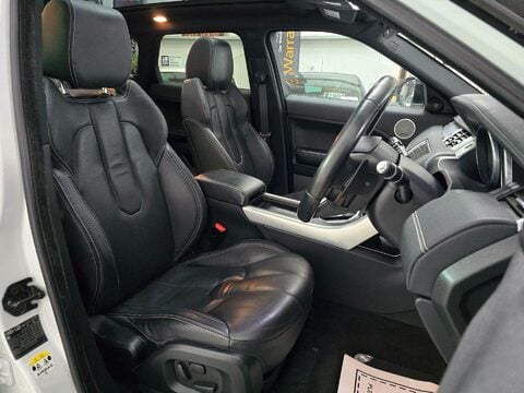 Land Rover Range Rover Evoque SD4 DYNAMIC 36