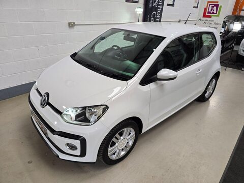 Volkswagen Up HIGH UP TSI 5