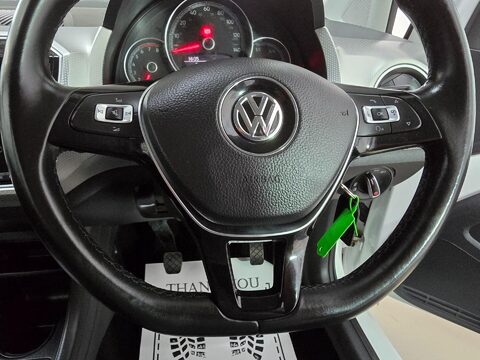 Volkswagen Up HIGH UP TSI 22