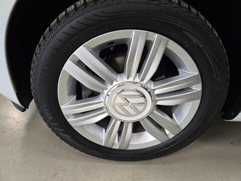Volkswagen Up HIGH UP TSI 32
