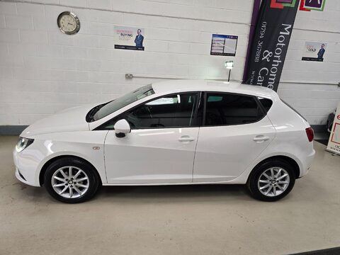 SEAT Ibiza SE TECHNOLOGY 6