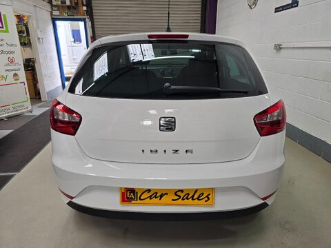 SEAT Ibiza SE TECHNOLOGY 8