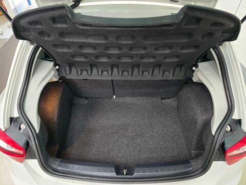 SEAT Ibiza SE TECHNOLOGY 9
