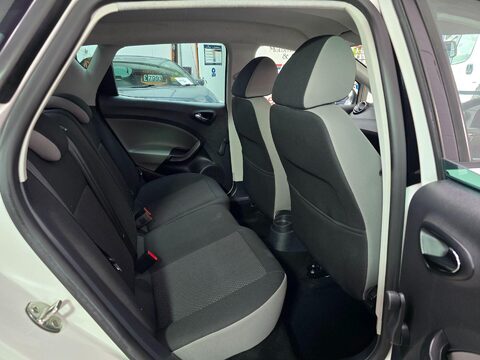 SEAT Ibiza SE TECHNOLOGY 15