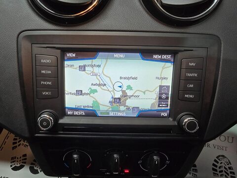 SEAT Ibiza SE TECHNOLOGY 26