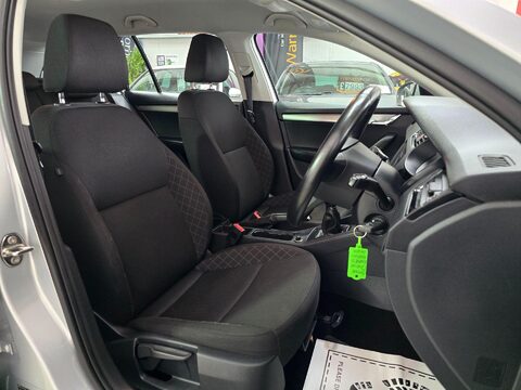 Skoda Octavia 1.6 TDI S Euro 6 (s/s) 5dr 30