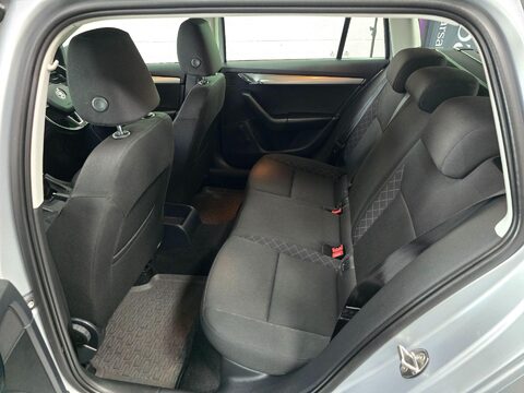 Skoda Octavia 1.6 TDI S Euro 6 (s/s) 5dr 36