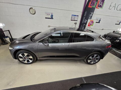 Jaguar I-Pace SE 6