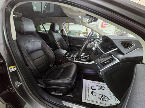 Jaguar I-Pace SE 37
