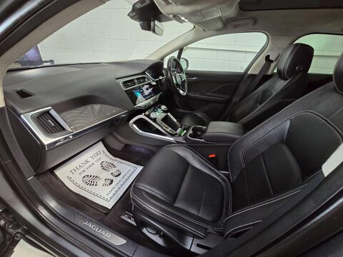 Jaguar I-Pace SE 39