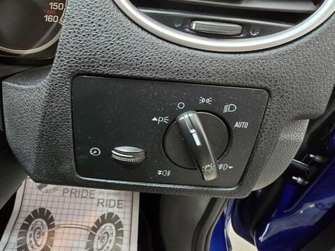 Ford Focus ST-2 25