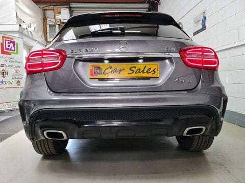 Mercedes-Benz GLA GLA220 CDI 4MATIC AMG LINE PREMIUM PLUS 9