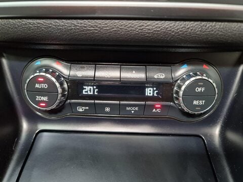 Mercedes-Benz GLA GLA220 CDI 4MATIC AMG LINE PREMIUM PLUS 26