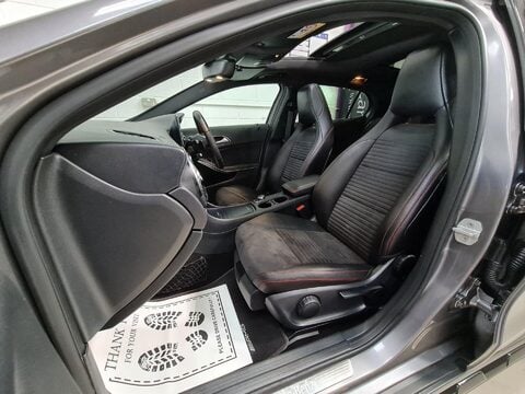 Mercedes-Benz GLA GLA220 CDI 4MATIC AMG LINE PREMIUM PLUS 44