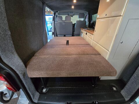 Volkswagen Campervan Camper/Activities Van 25