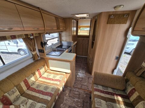 Autocruise Starblazer Motor Home 17