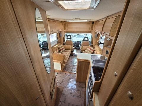 Autocruise Starblazer Motor Home 18